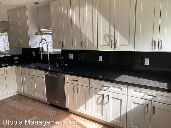 5th image of 6532 Barton Ave