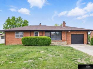 4652 Drexel St, Omaha, NE 68117