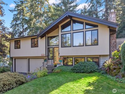5404 215th Street SE, Woodinville, WA, 98072