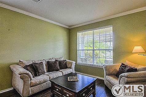 3rd image of 4217 Briarcreek Dr