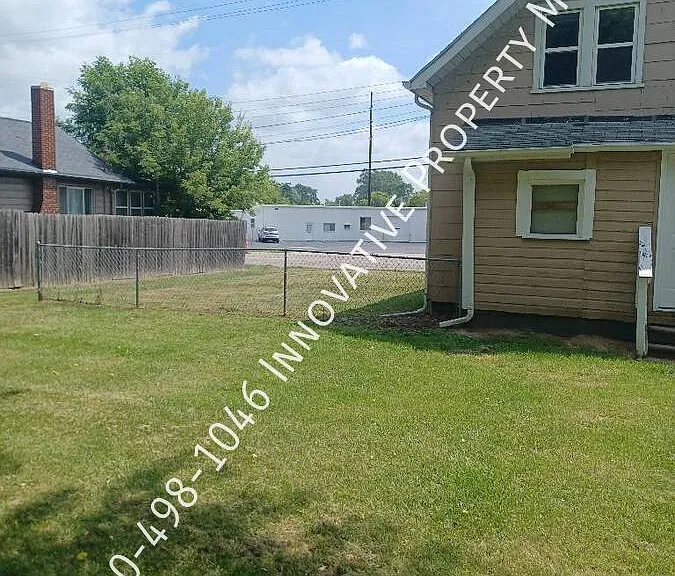 3012 S Grand Traverse St — Photo 29