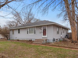 7225 Hartkopf Ln, Minneapolis, MN 55428