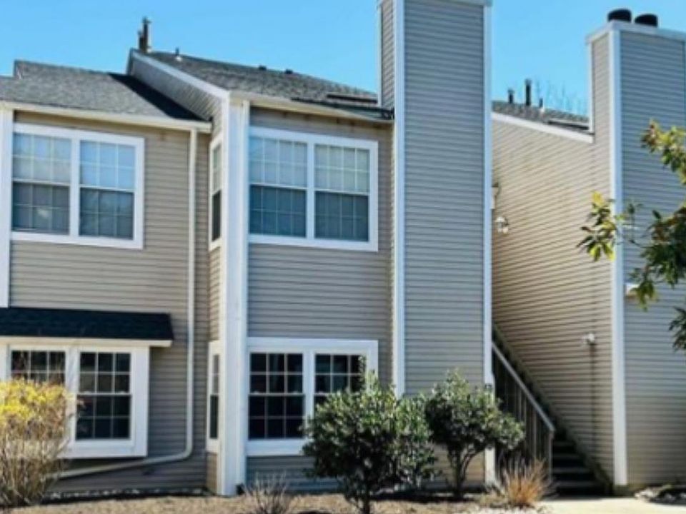 1st image of 28 Malibu Way #28