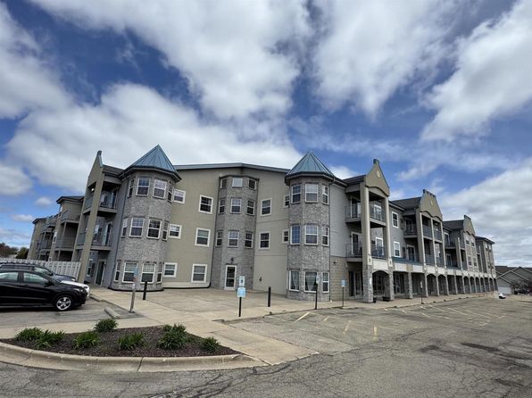 2320 Jackson Street #321, Stoughton, WI 53589