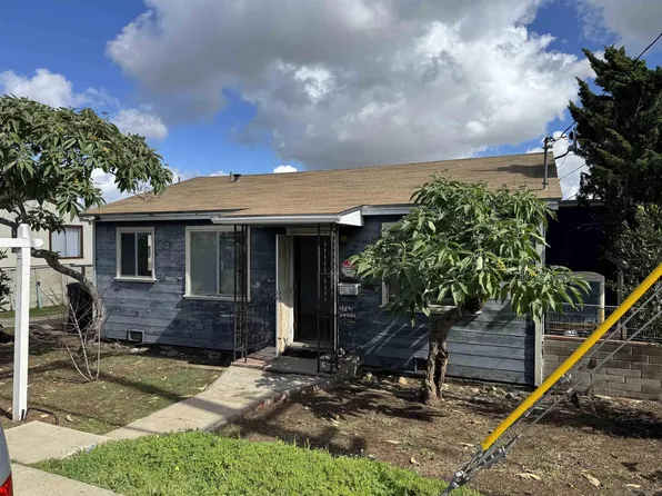 2767 Ulric St, San Diego, CA 92111