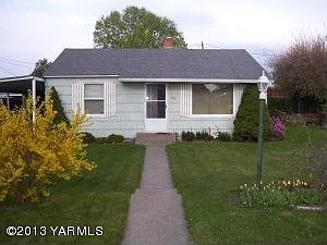 126 N 52nd Ave photo 1