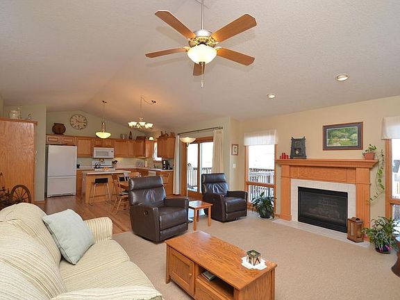 4th image of 3209 SW Brookeline Dr