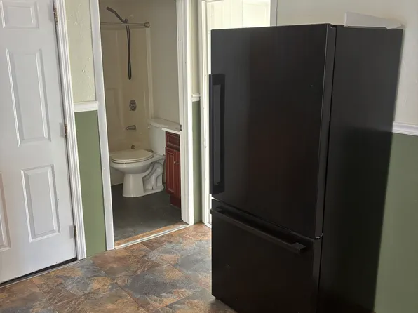 15 Forest Avenue Ct Floor 3, Plymouth, MA 02360