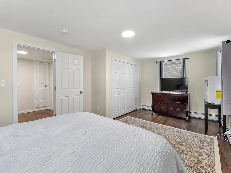 3 Golden Hill Rd #B — Photo 13
