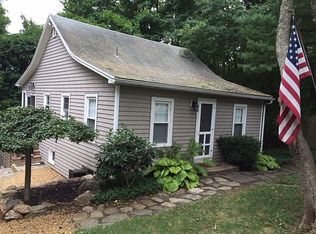 152 Longwood Dr, East Haddam, CT 06423