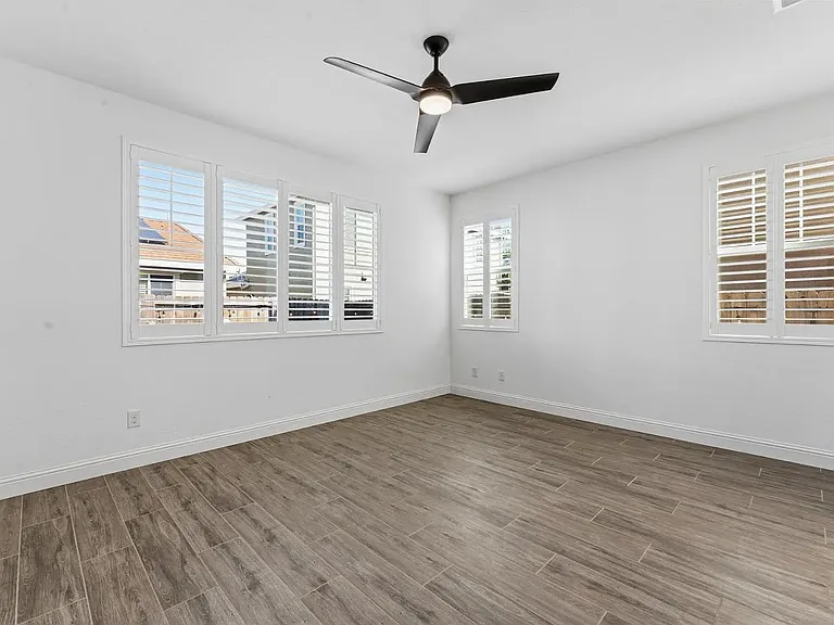 355 Marigold Dr — Photo 20