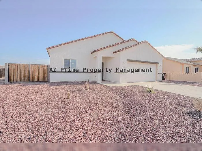 8477 W Concordia Dr — Photo 2