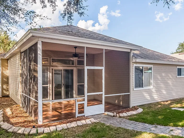 3338 Ayrshire St — Photo 15