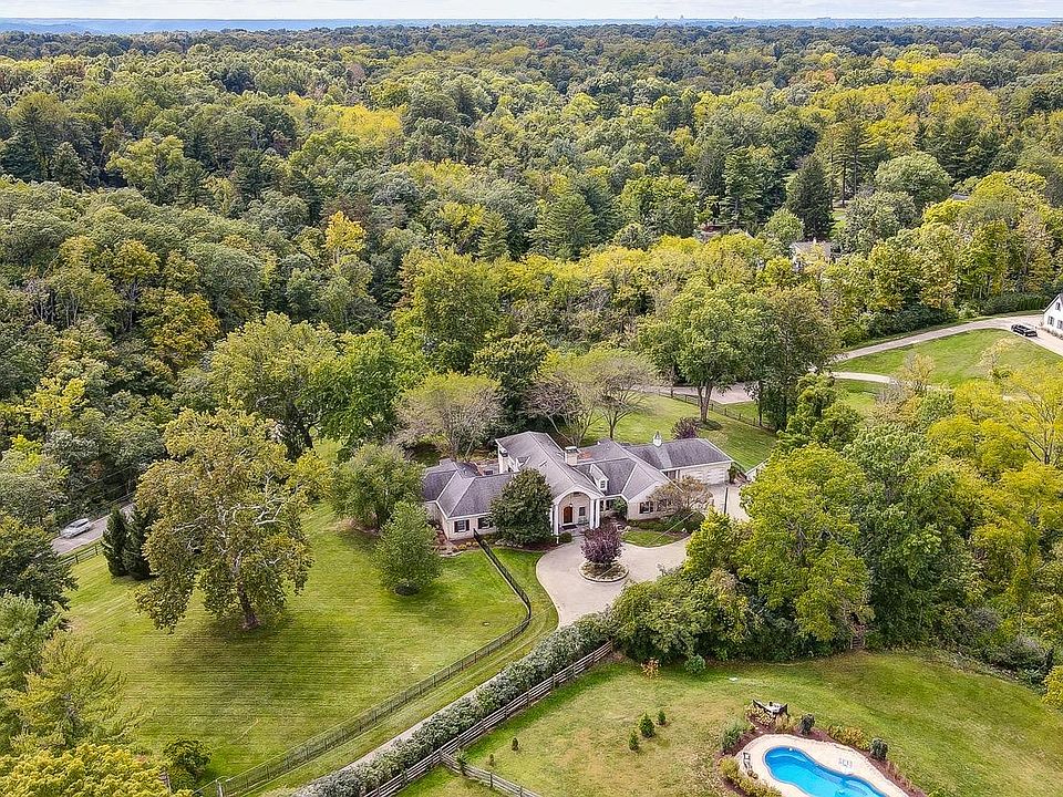 5905 Drake Rd, Cincinnati, OH 45243 Zillow