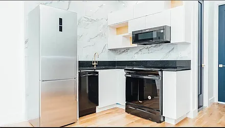 Rented by Space Link Realty