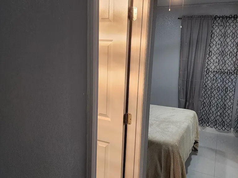 7915 Croton Ave #1 — Photo 25