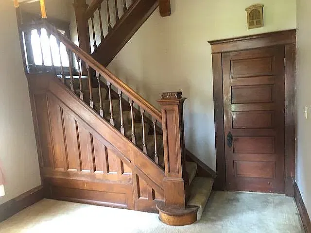 3 bed, $1,325 — Photo 2