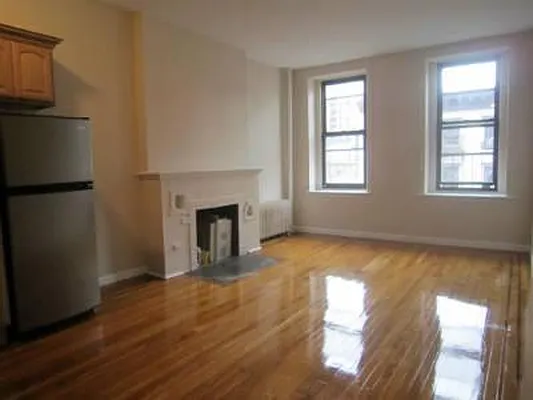 Rented by Immac Realty | media 26