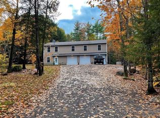 3 Pennell Ln, Hollis Center, ME 04042