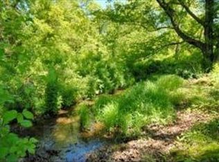 741 Lammey Rd, Honey Brook, PA 19344