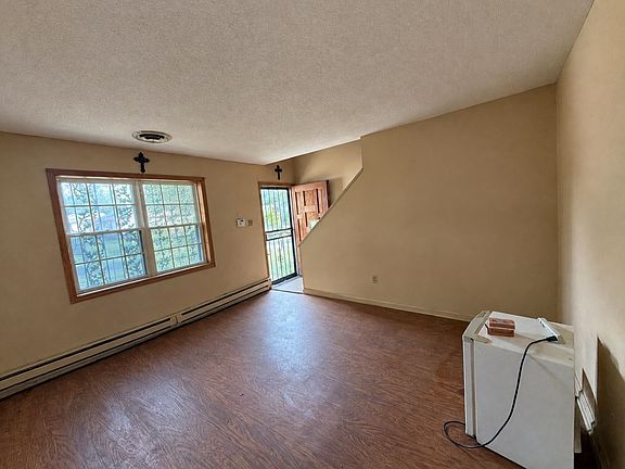 2nd image of 1181 Pelican Ln