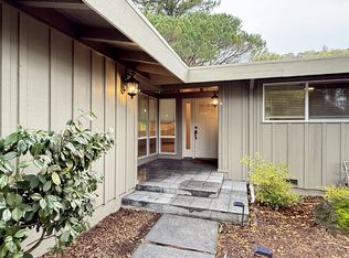 1 Fawn Ln, Corte Madera, CA 94925