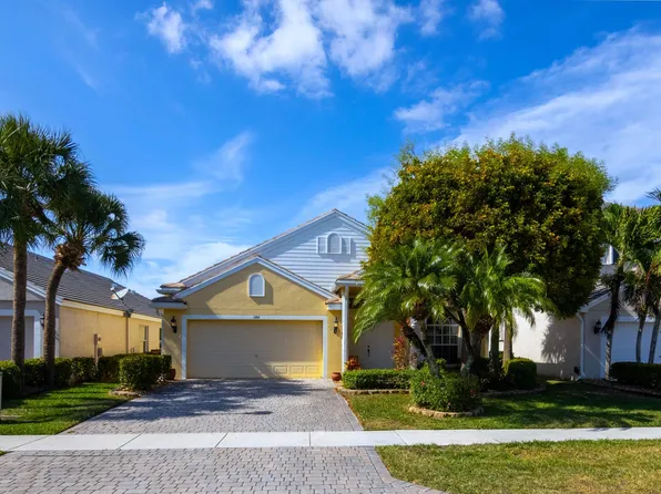 284 Berenger Walk, Royal Palm Beach, FL 33414