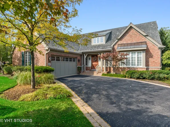 2427 Fox Meadow Cir, Northfield, IL 60093