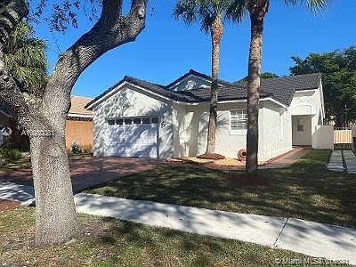 2nd image of 19653 NW 87th Ct #19653