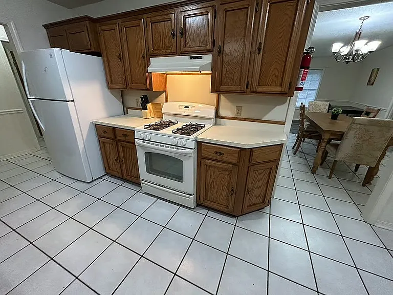 3808 Webster St — Photo 14