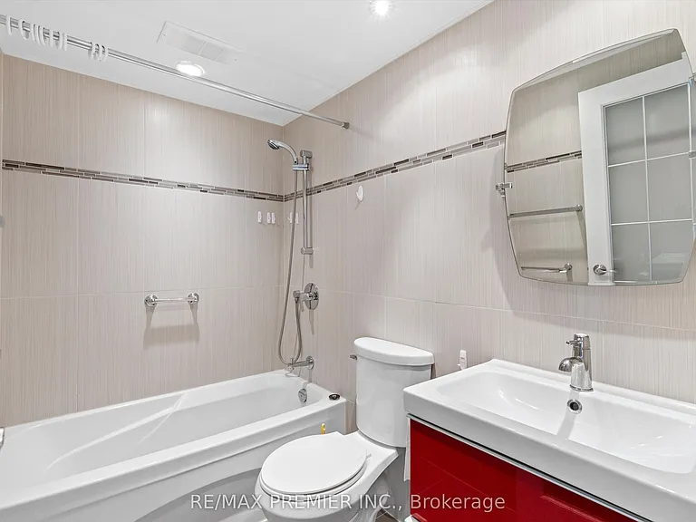240 Scarlett Rd #711 — Photo 23