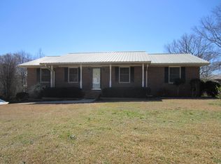 1580 Trussell Rd, Alexander City, AL 35010