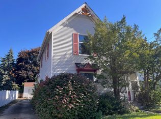 608 N Shiawassee St, Owosso, MI 48867