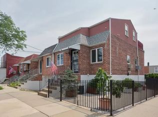 7302 Cook Ave, Middle Village, NY 11379
