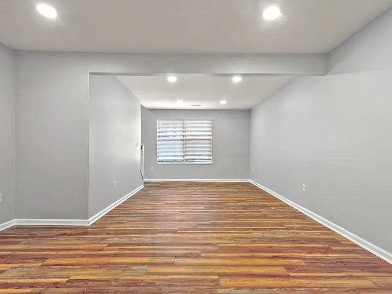 91 Traybern Blvd — Photo 11