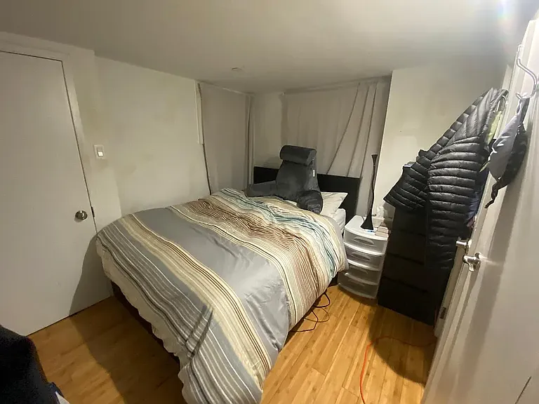 125 Kingsland Ave #3R — Photo 7