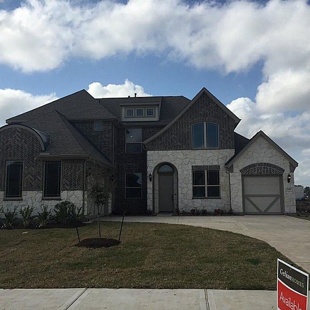 1st image of 1414 Benbrook Oaks Ln