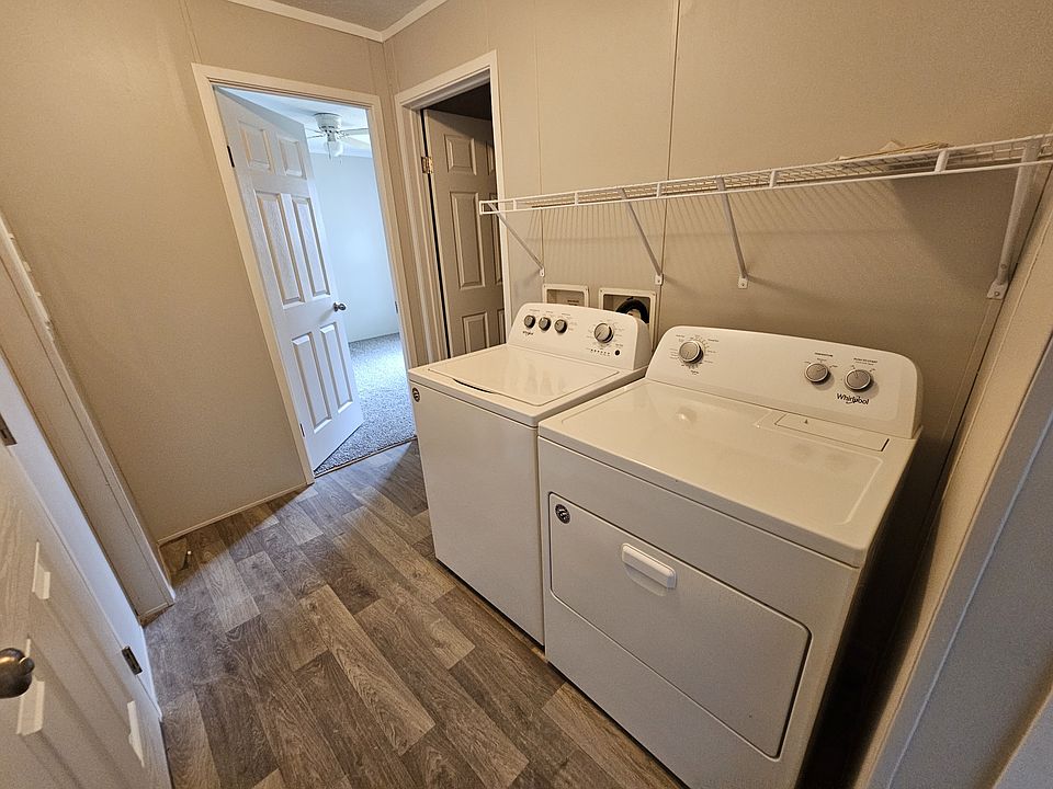 1st image of 2310 Catalpa St #85