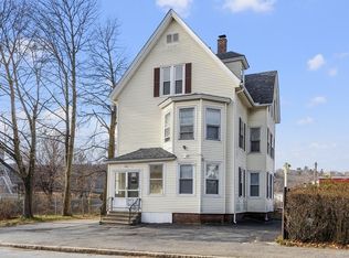 246 Vernon St, Worcester, MA 01607