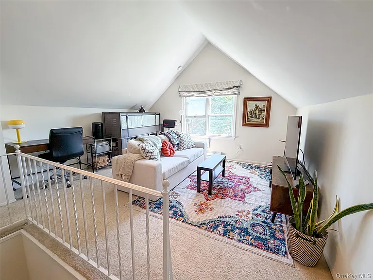 43 W Neck Rd #1 — Photo 9