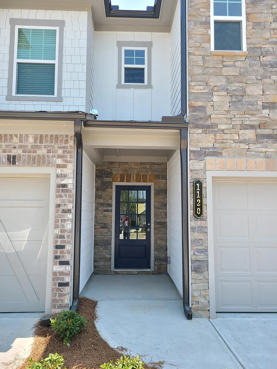 Building Photo - 1120 Lossie Ln #1120