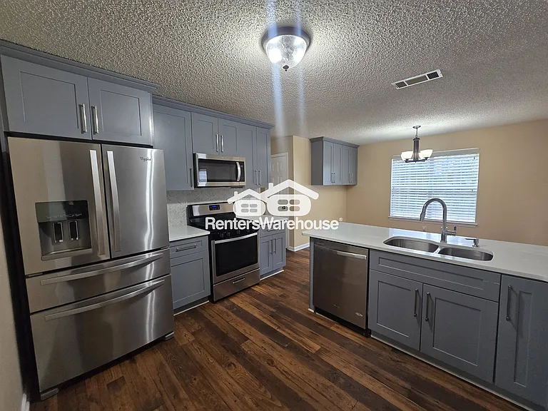 1576 Rogers Crossing Dr — Photo 15