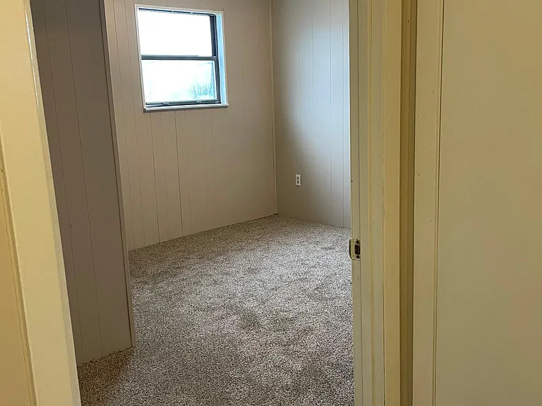 136 Hale Ave #3 — Photo 8