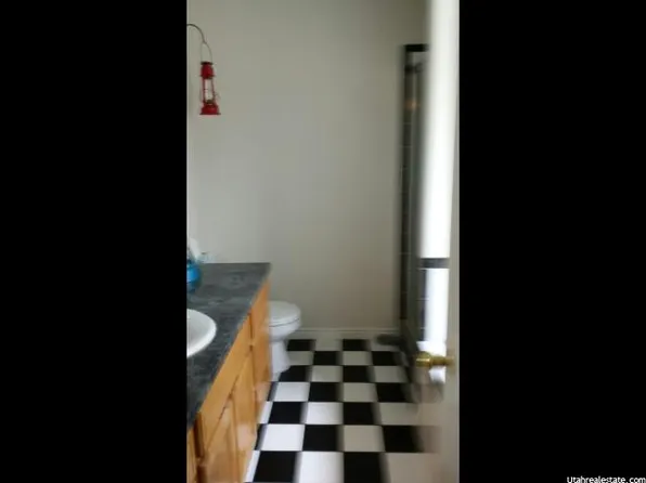 3856 N 2800 W, Farr West, UT 84404