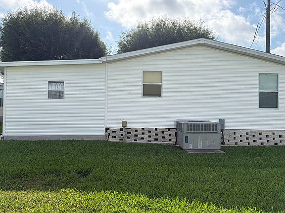 4th image of 8801 Twitty Rd