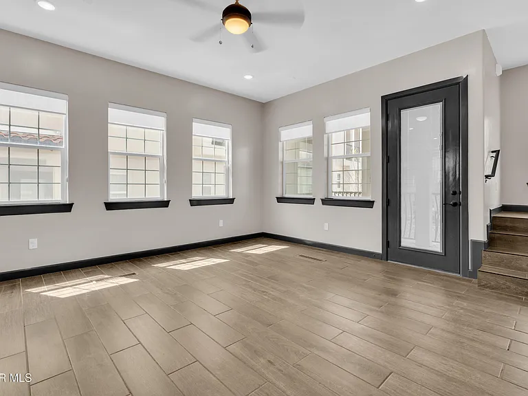 461 Vin Benicarlo Pl — Photo 5