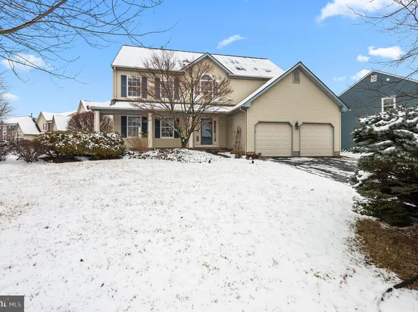 1 Amaryllis Ln, Newtown, PA 18940