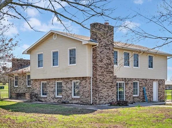 19156 Us Highway 54, Wheatland, MO 65779
