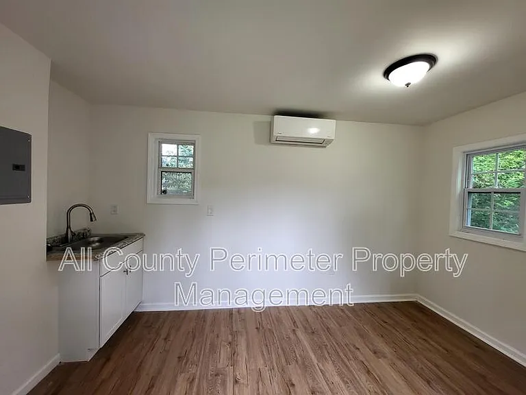 278 Moreland Way — Photo 13