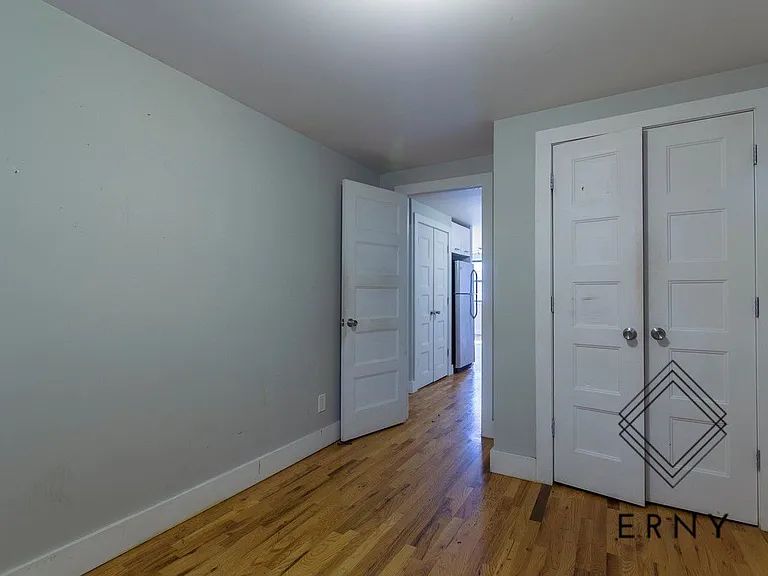 63 Pulaski St #1B — Photo 12